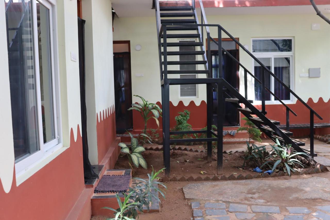 Gasthaus Da Mantra House Tiruvannāmalai Exterior foto